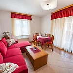 Apartment Magnolija *
