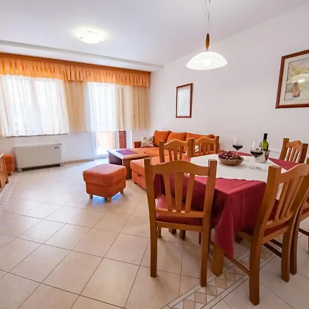 Apartament Magnolija *
