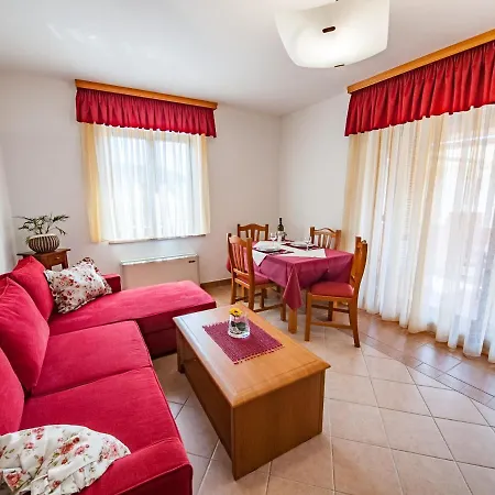 Apartament Magnolija *