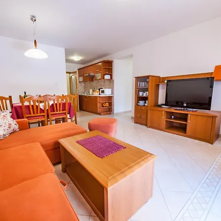 Apartamento Magnolija Cres