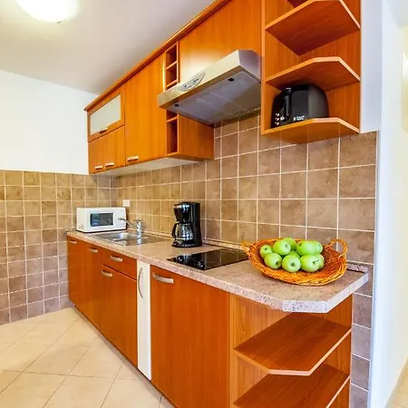 Apartment Magnolija Cres